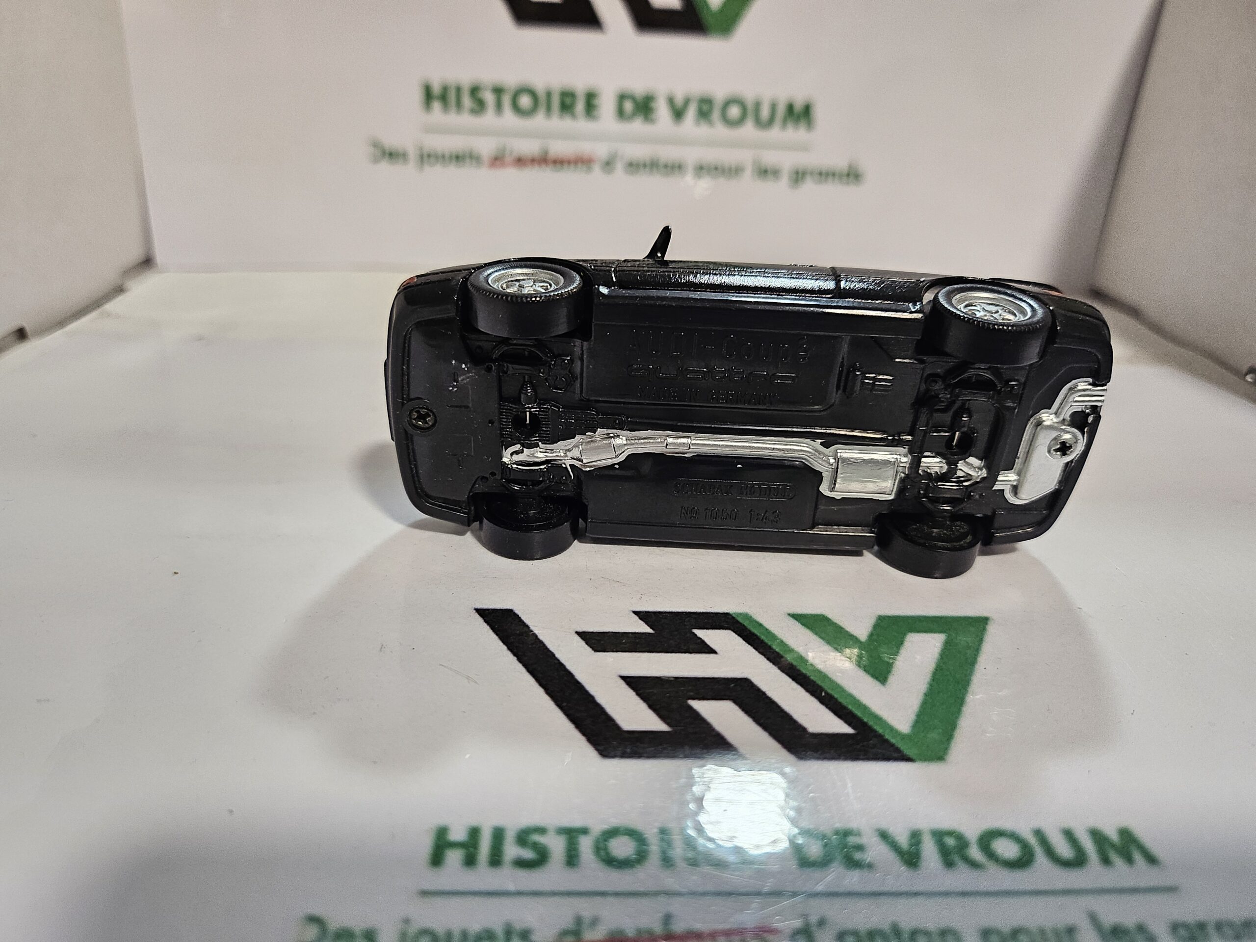 Audi Coupé Quattro 1/43 Schabak Modell (Réf. 1050) Noir - Multi-Ouvrants avec Boîte – Image 10