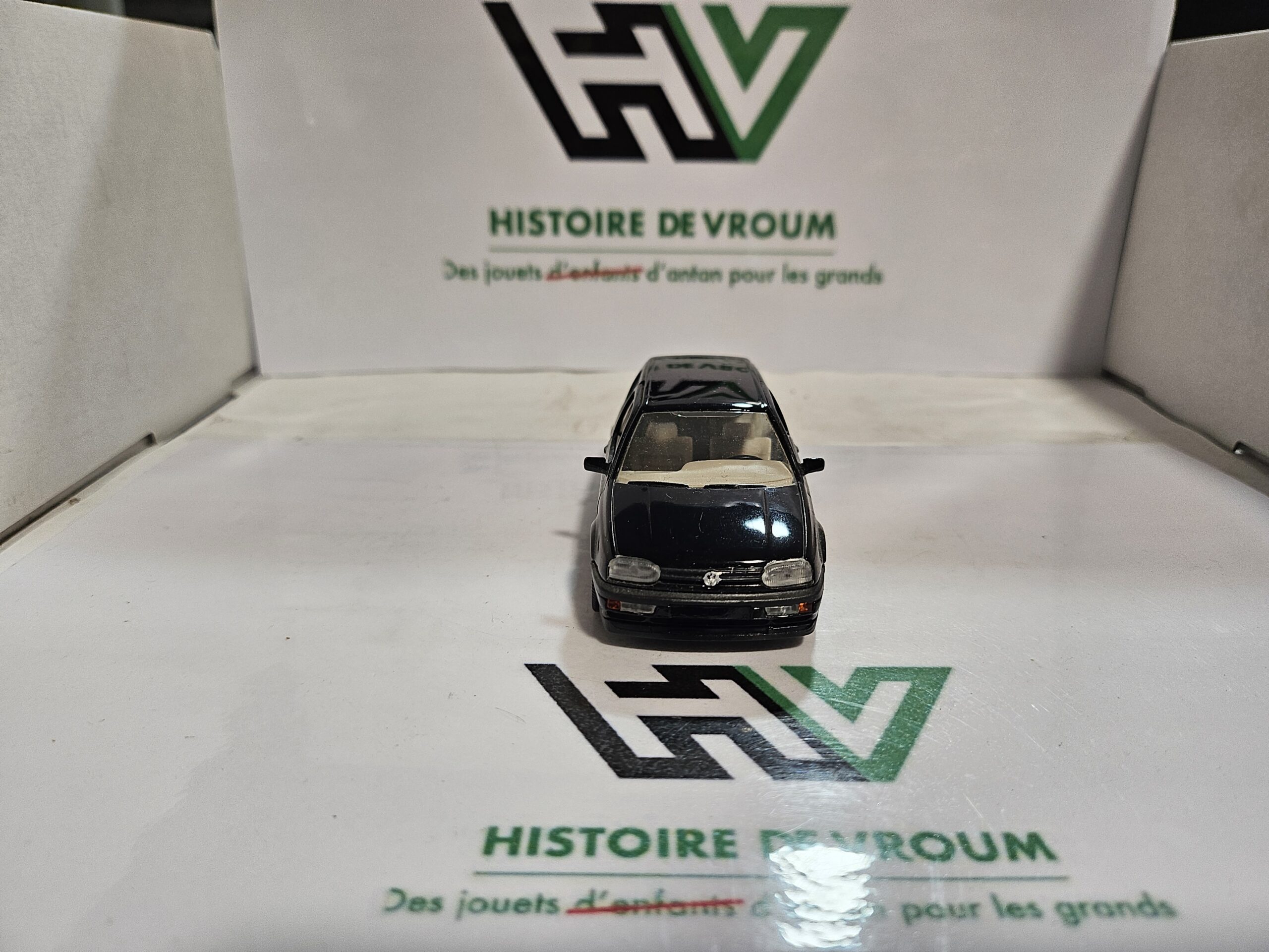 Rare Schabak 1/43 – Volkswagen Golf III VR6 Noire – Made in Germany avec Boîte (Réf 1005/1007) – Image 5