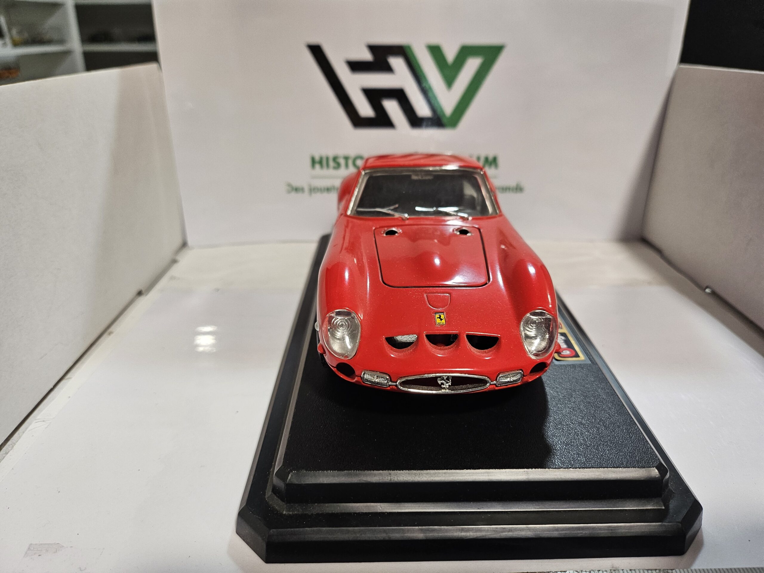 Bburago 1/24 – Ferrari 250 GTO (1962) – Réf. 1510 – Made in Italy avec Boîte – Image 2