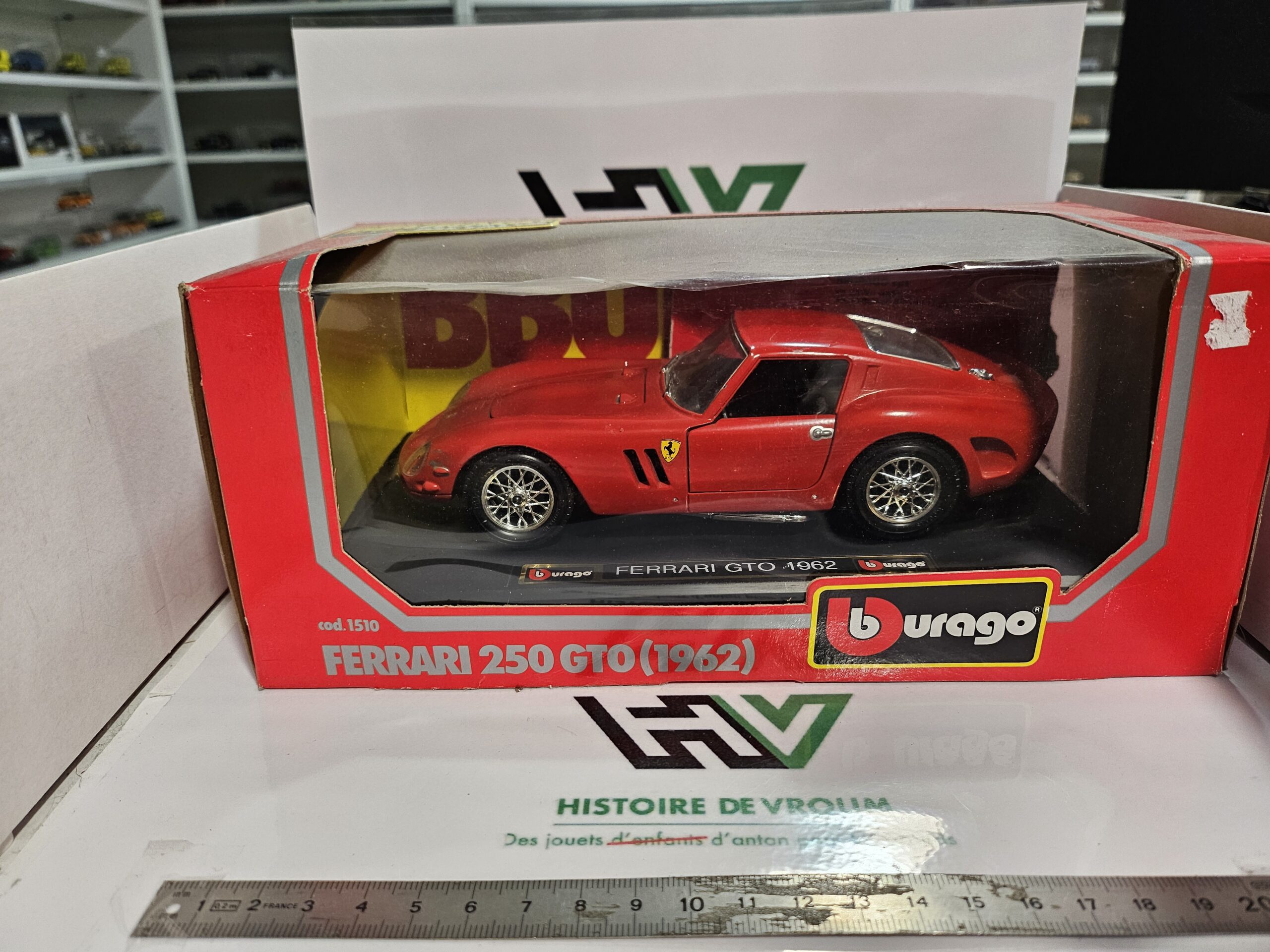 Bburago 1/24 – Ferrari 250 GTO (1962) – Réf. 1510 – Made in Italy avec Boîte