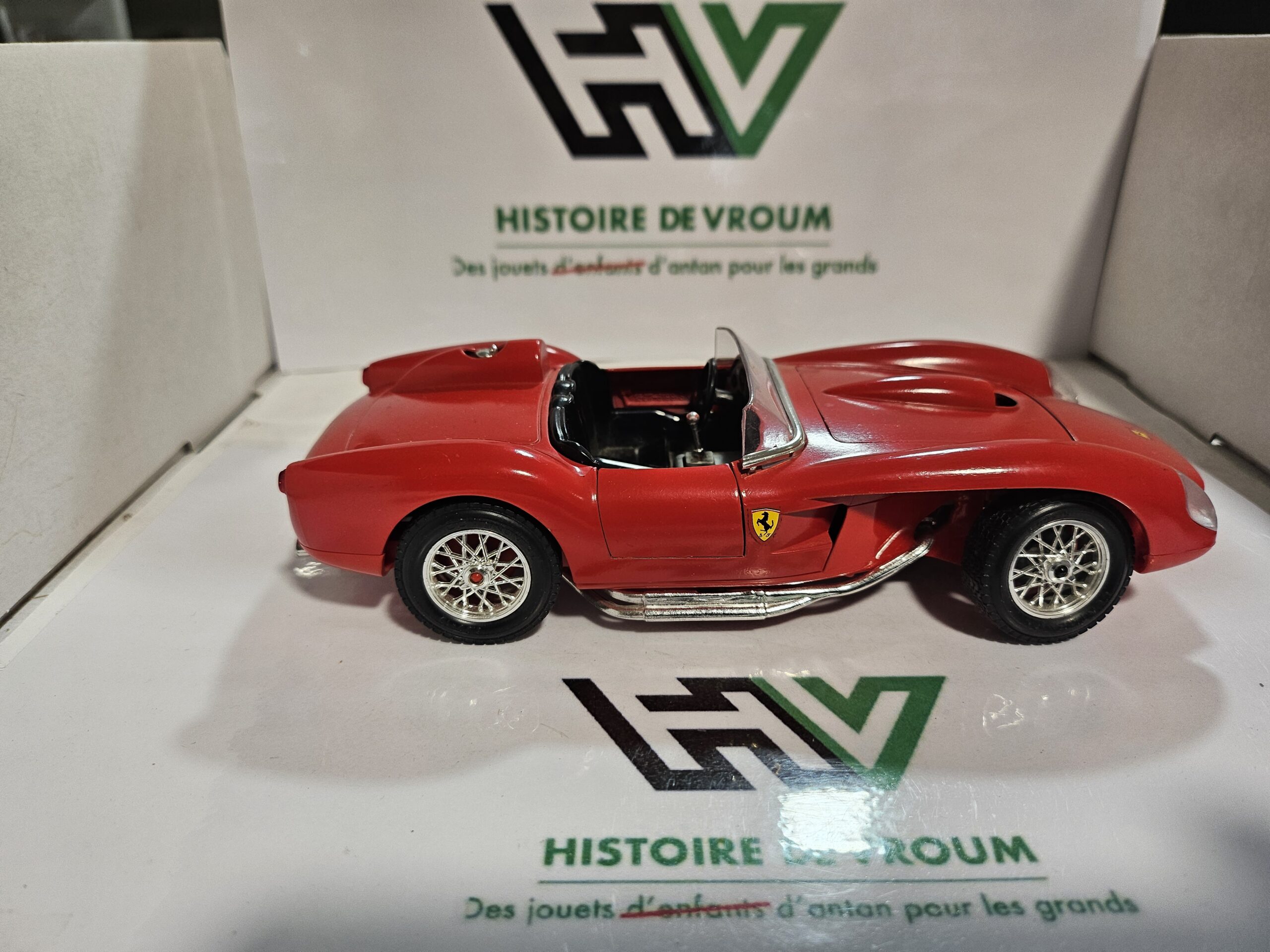 Bburago 1/24 – Ferrari 250 Testa Rossa – Réf. 1507 – Made in Italy (Sans boîte) – Image 3