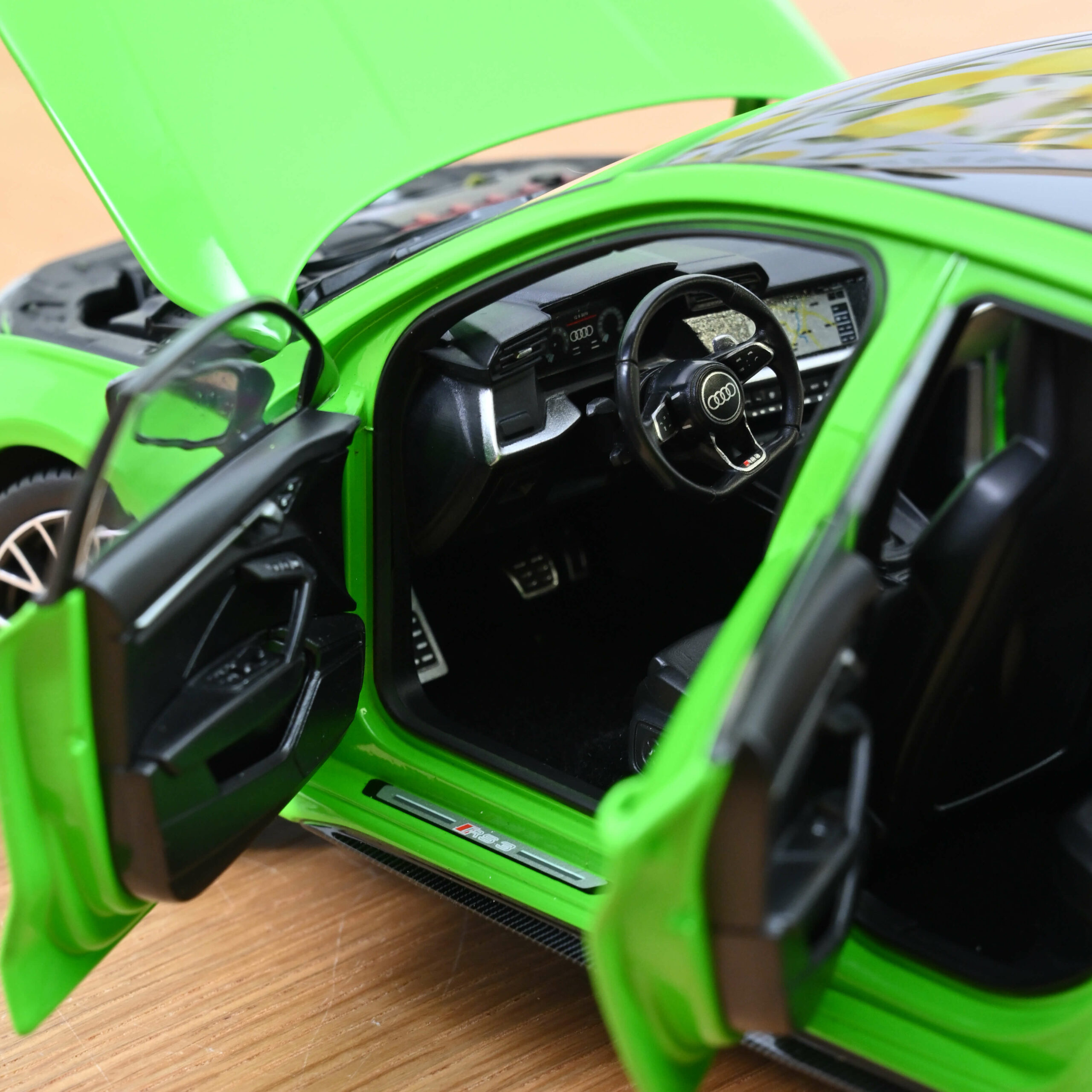Voiture Miniature Norev 1/18 — Audi RS 3 Sportback 2025 Vert Kyalami — Réf. 188390 – Image 9