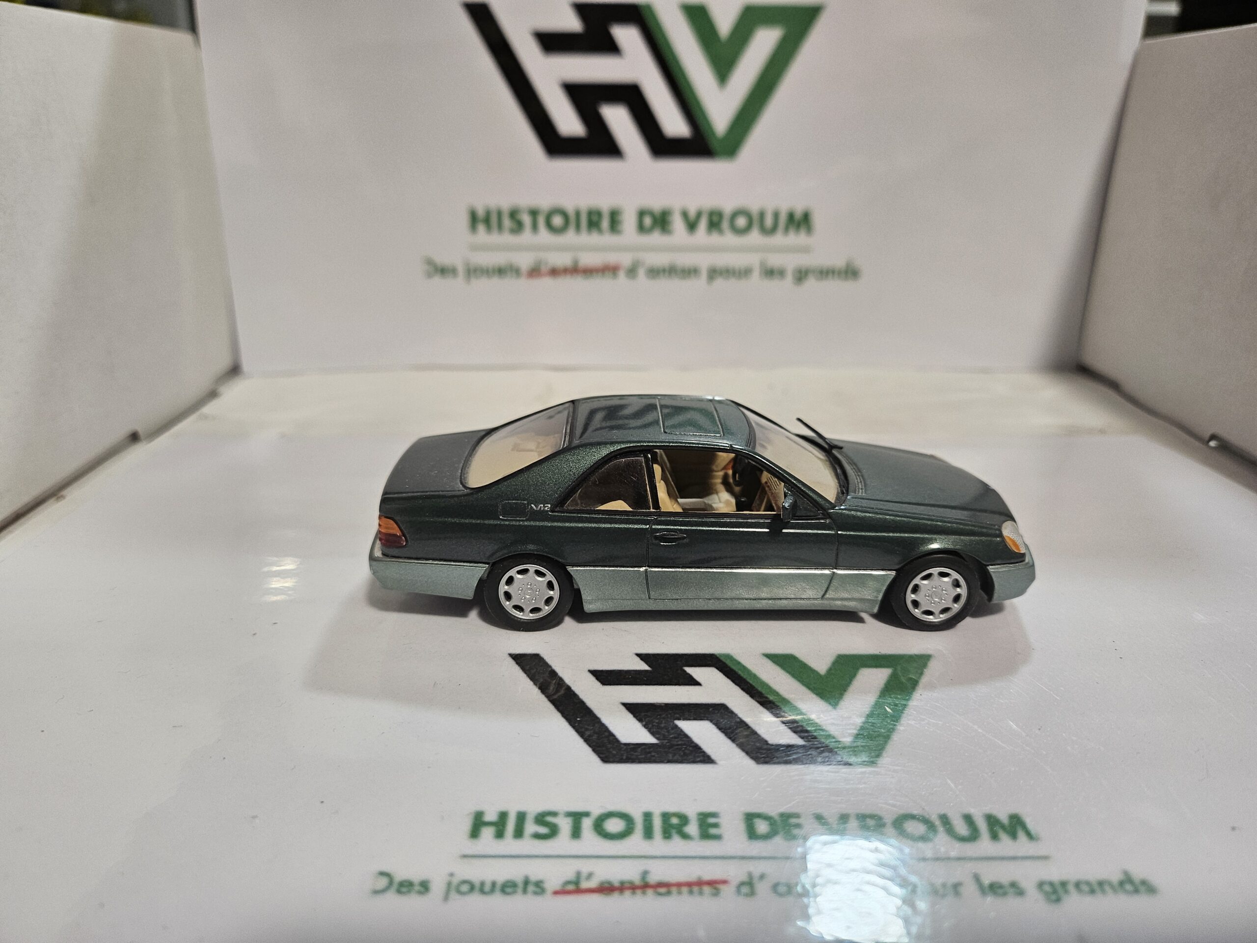 Mercedes-Benz 600 SEC V12 C140 1/43 Minichamps - Vert métallisé – Image 6