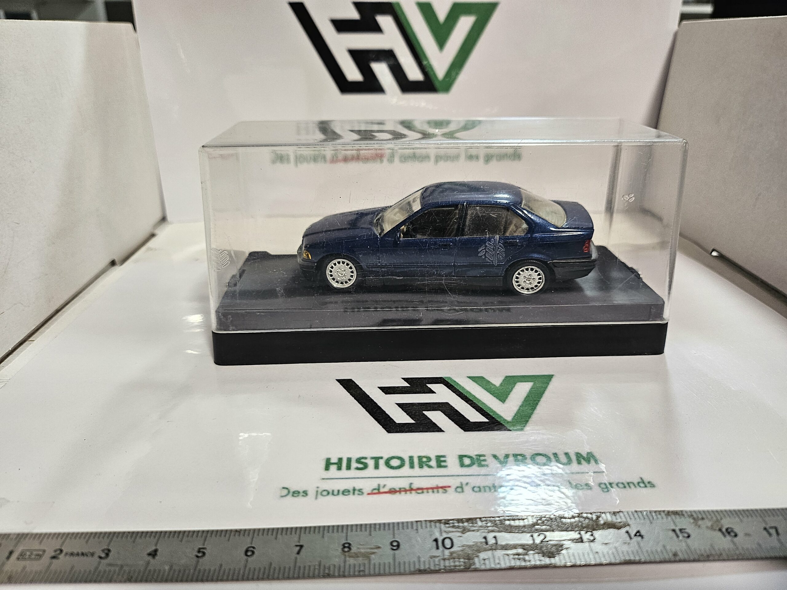 Miniature Solido 1/43 - BMW Série 3 (E36) en boîte d'origine