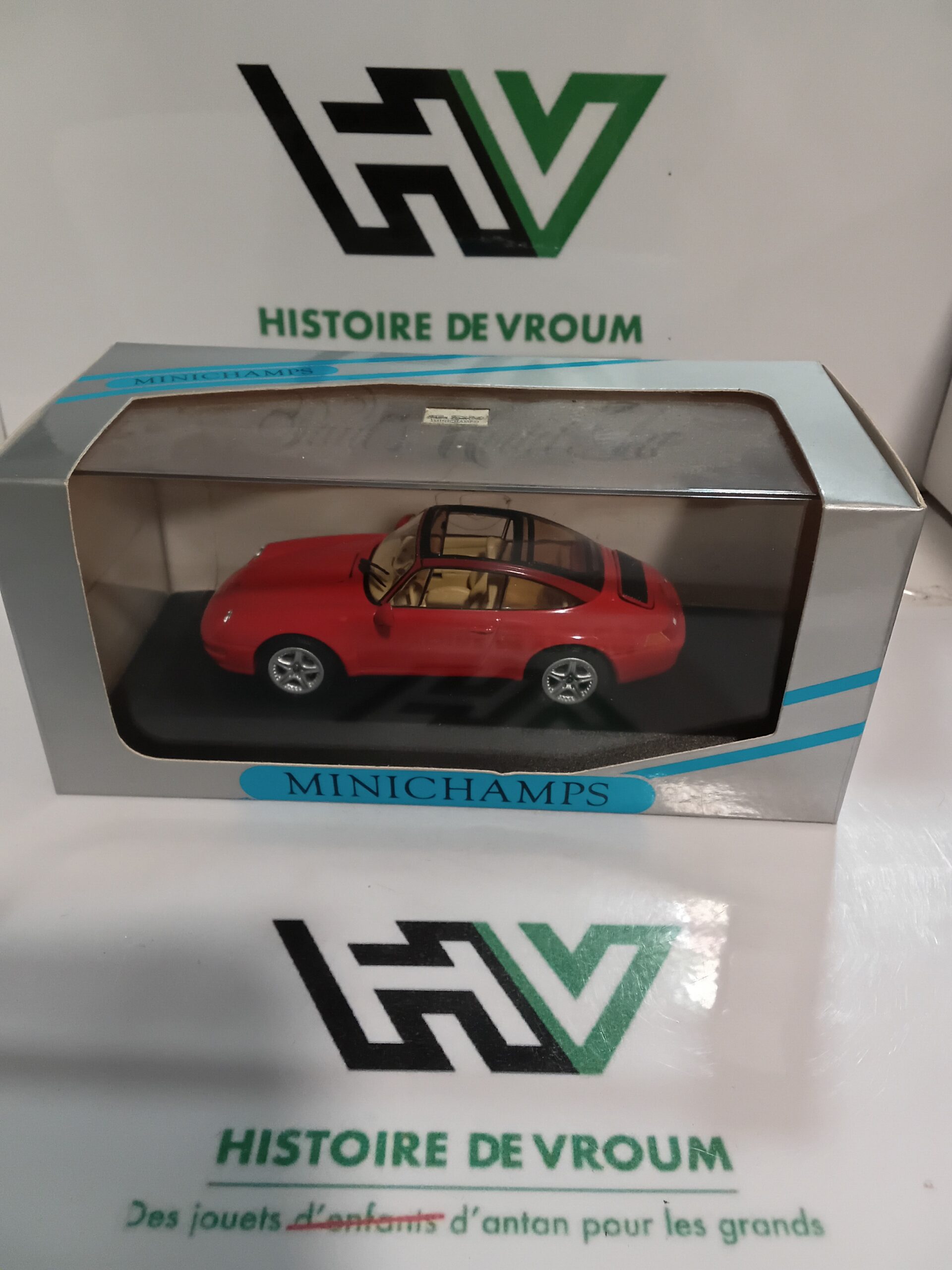 Porsche 911 Targa 1995 Rouge - Minichamps 1/43 – Image 2