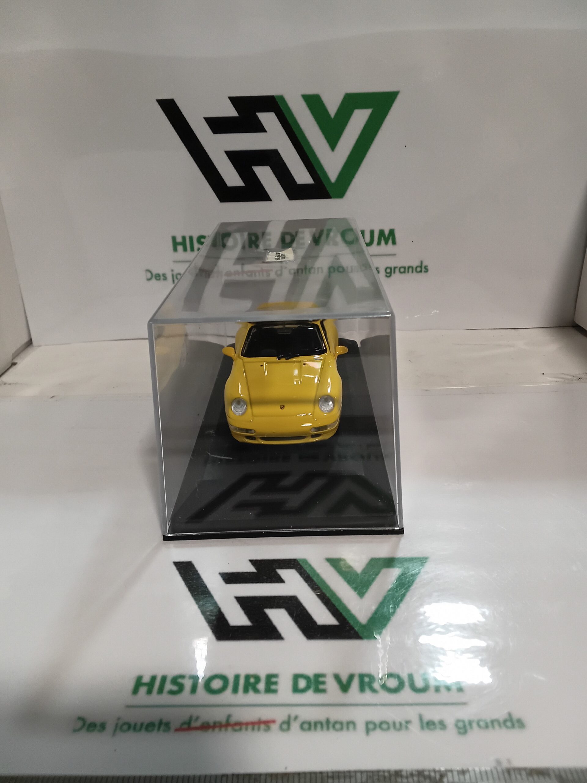 Porsche 911 (993) Turbo 1995 Jaune - Minichamps 1/43 – Image 4