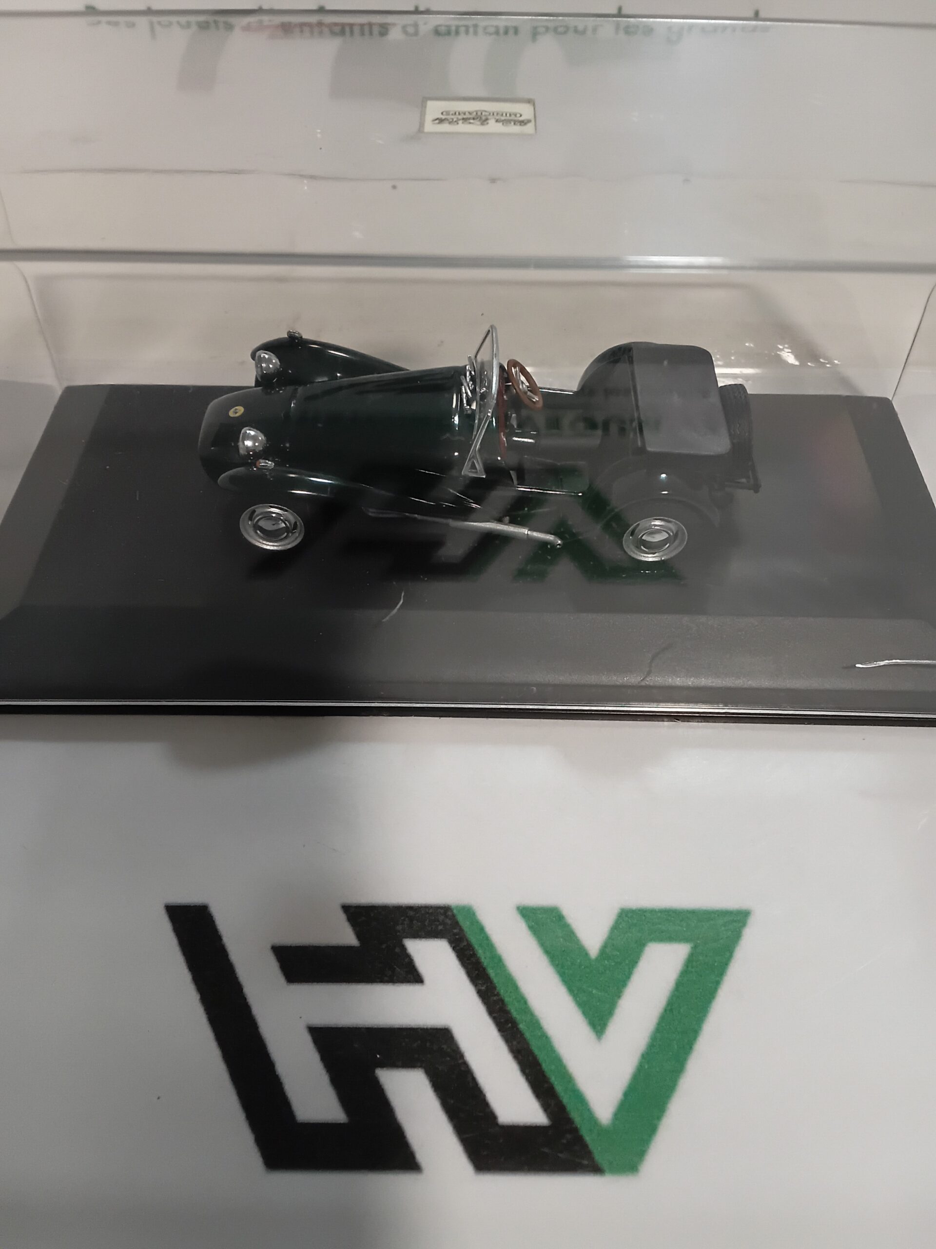 Lotus Super Seven 1968 Vert - Minichamps 1/43 – Image 7