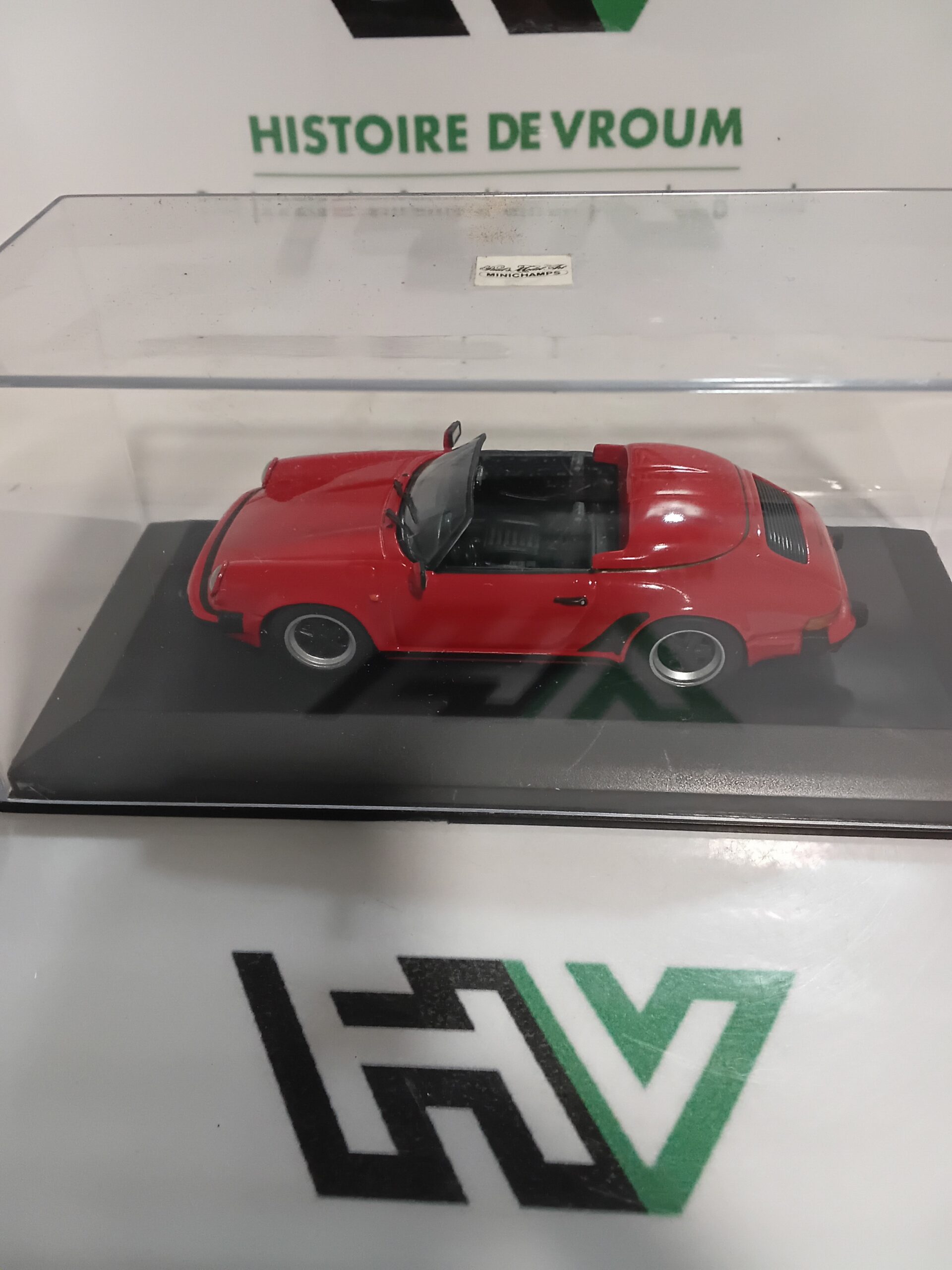 Porsche 911 Speedster 1988 Rouge - Minichamps 1/43 – Image 4
