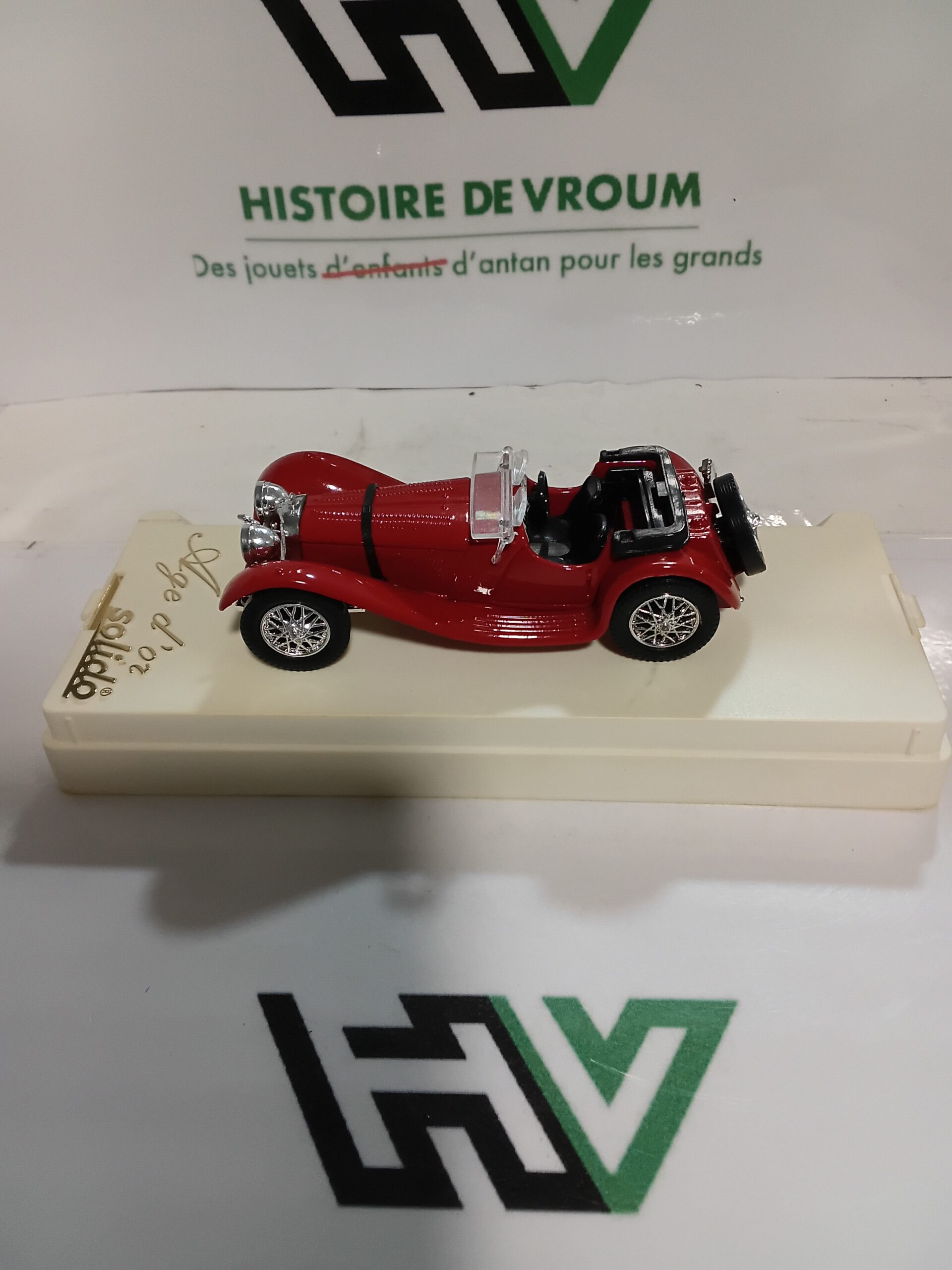 Jaguar SS 100 (1938) Rouge - Solido "Âge d’Or" (Réf. 4002) 1/43 – Image 3