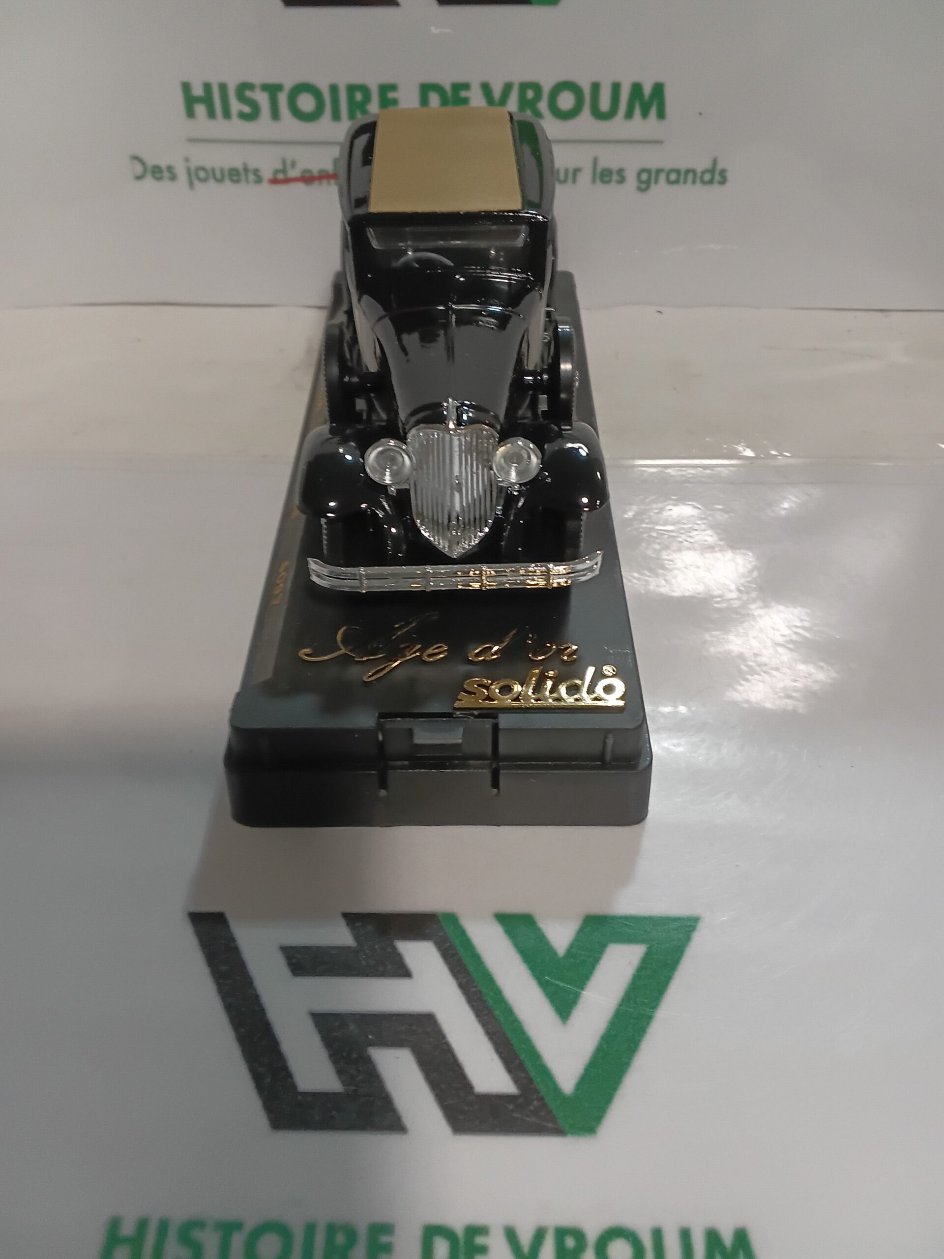 Renault Reinastella Noire et Grise - Solido "Âge d’Or" (Réf. 4097) 1/43 – Image 4