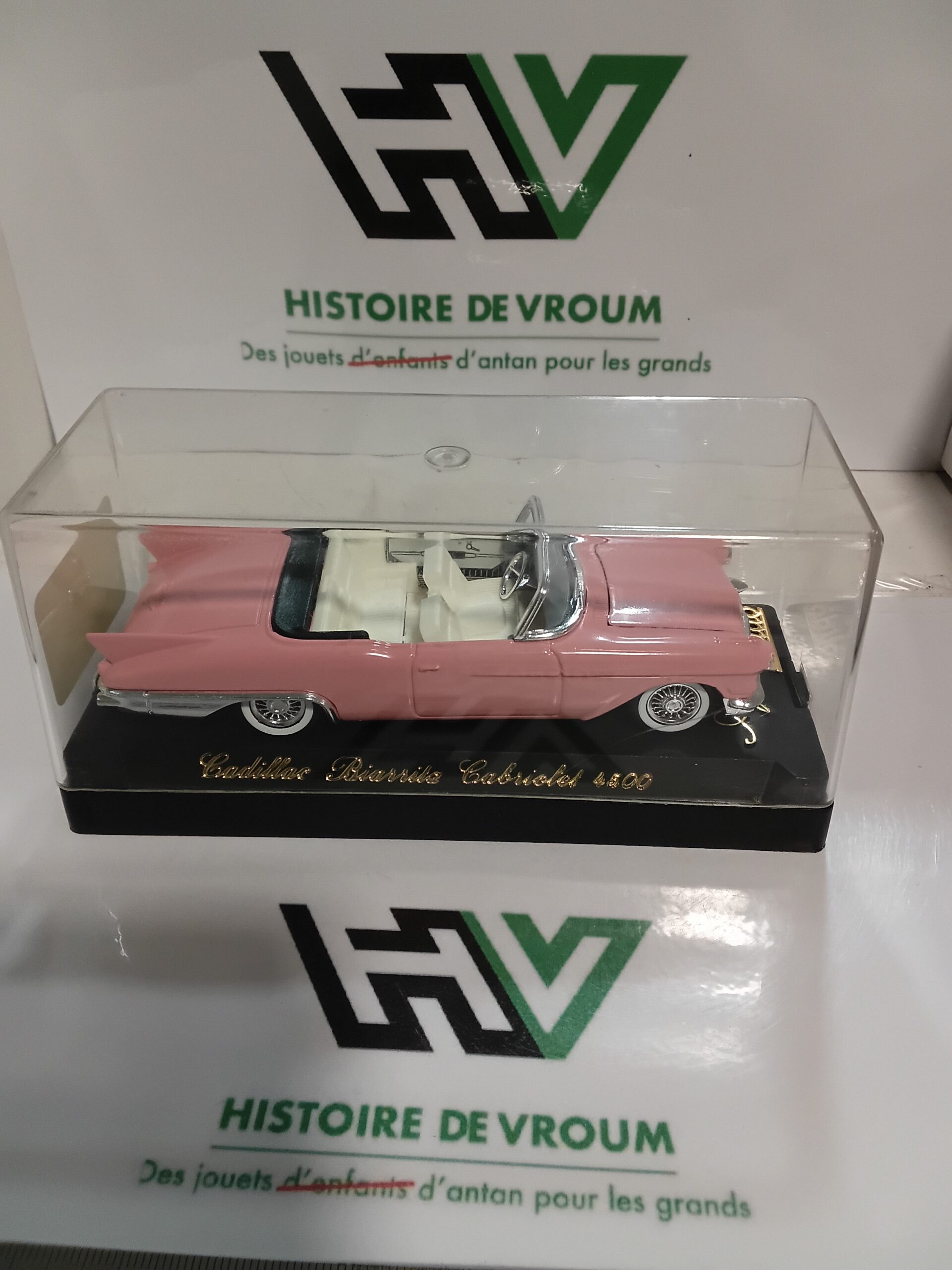 Cadillac Biarritz Cabriolet Rose - Solido "Âge d’Or" (Réf. 4500) 1/43 – Image 3