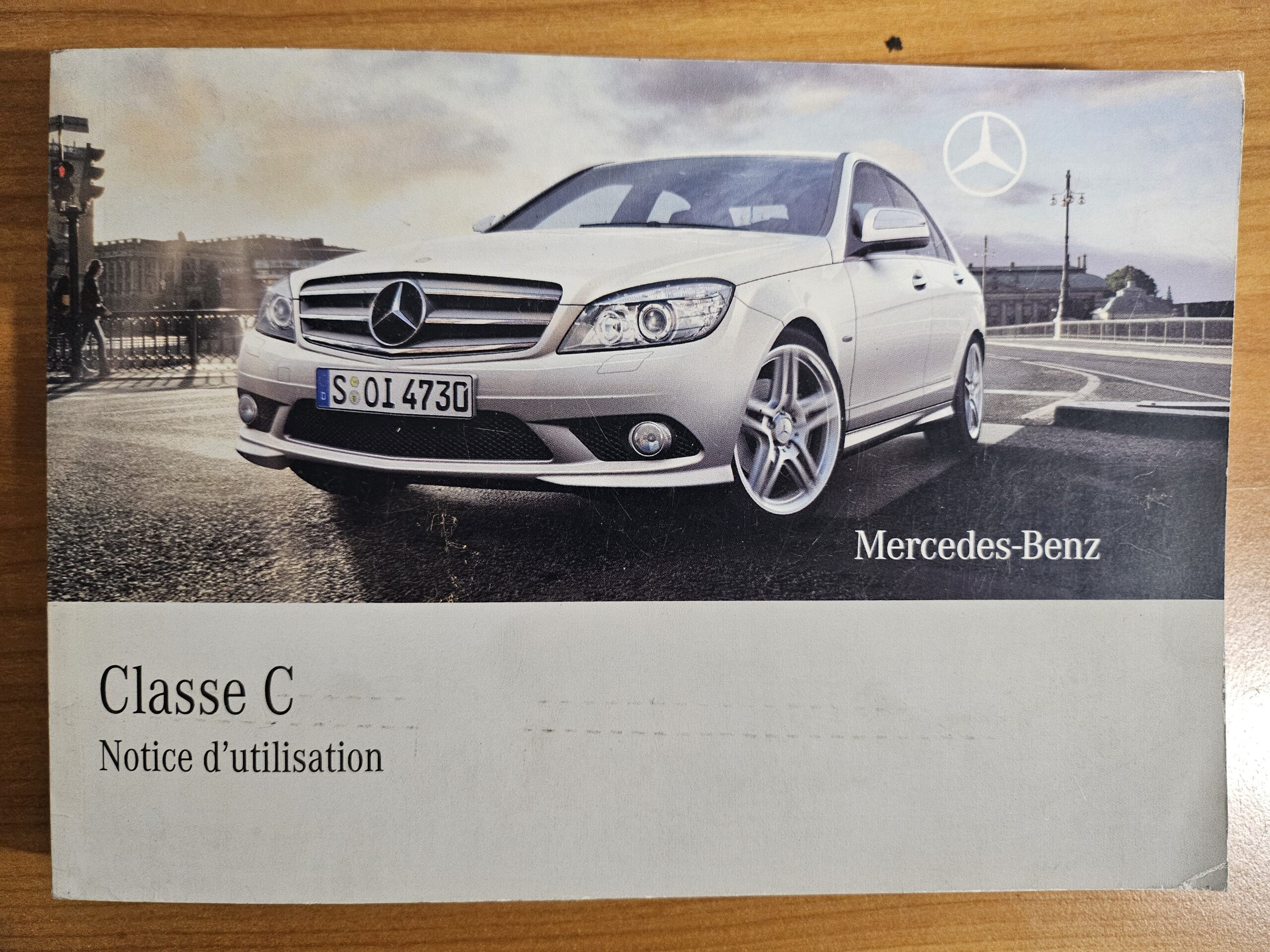 Notice / Manuel d’utilisation d’origine Mercedes-Benz Classe C (W204)