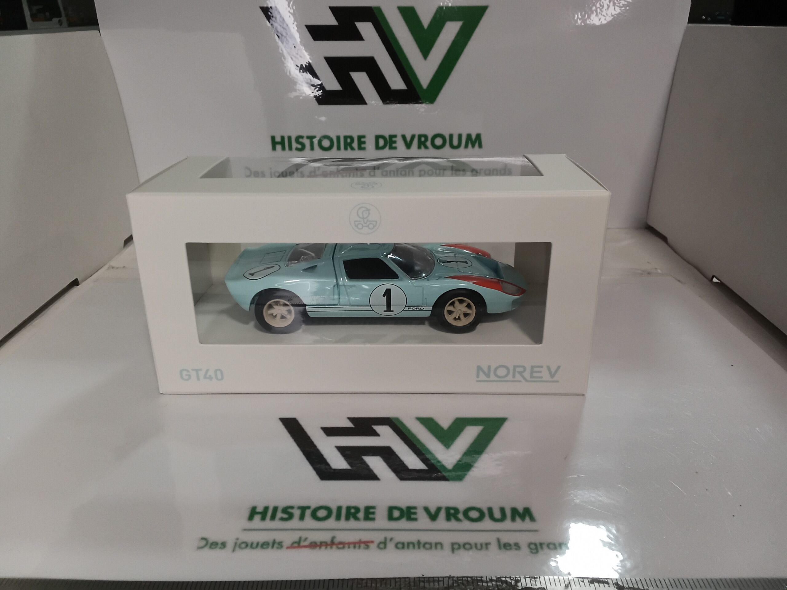Ford GT40 (Bleu ciel et orange / Le Mans) – Image 5