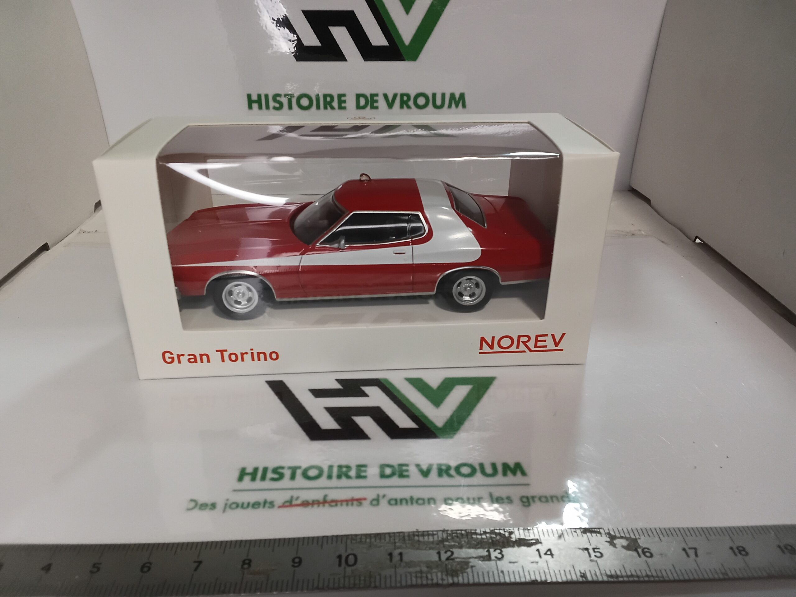 Ford Gran Torino (Starsky et Hutch)