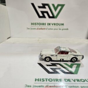 Matchbox Lesney N°8 - Ford Mustang Fastback - Made in England - Vintage 1966 (3)